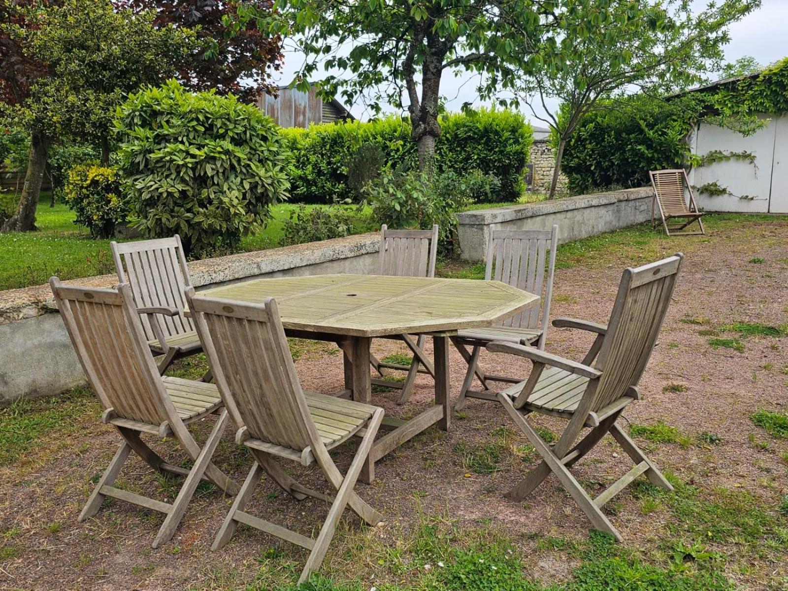 Maison Lumineuse: Spacious Stay near Omaha Beach Trevieres Exterior photo